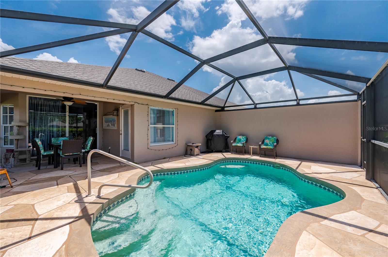 3541 LAKEWOOD BLVD — photo 43