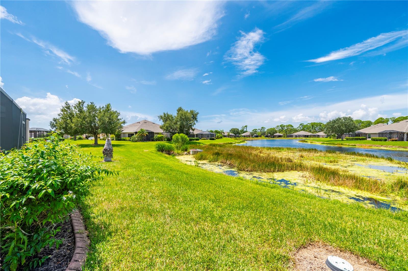 3541 LAKEWOOD BLVD — photo 47