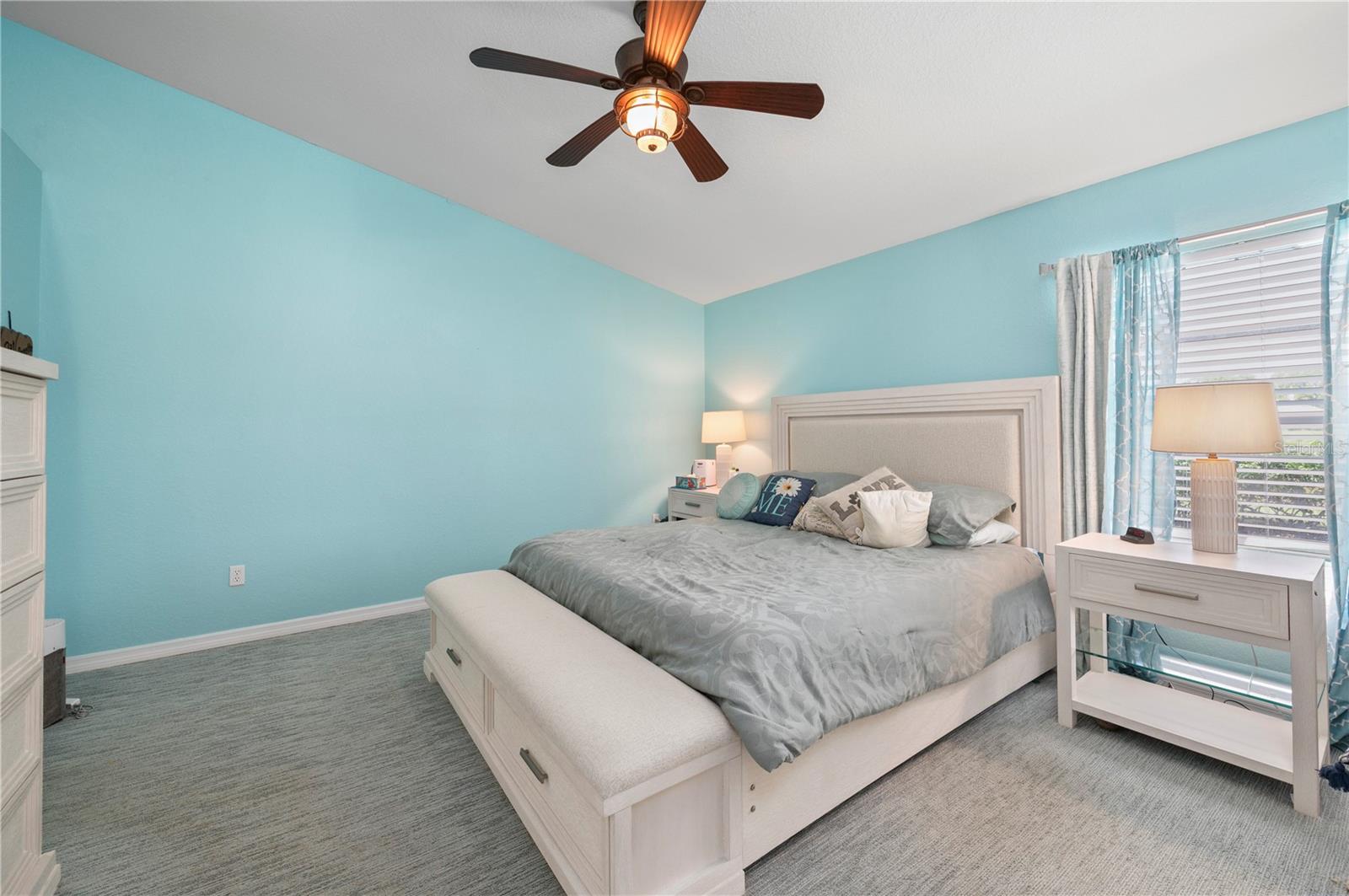 3541 LAKEWOOD BLVD — photo 27