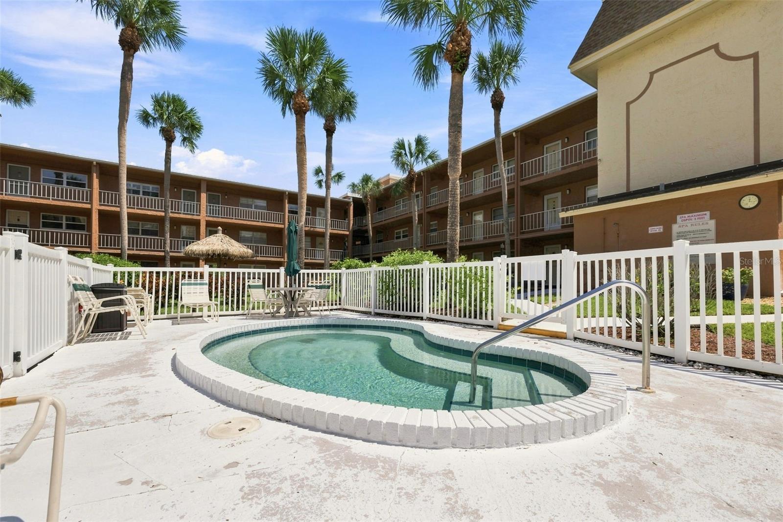 12760 INDIAN ROCKS RD #1017 — photo 27