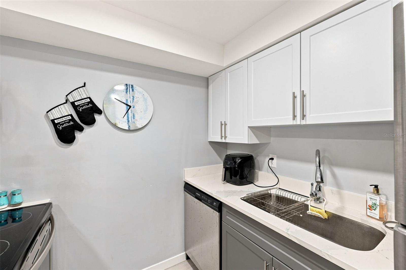 12760 INDIAN ROCKS RD #1017 — photo 13