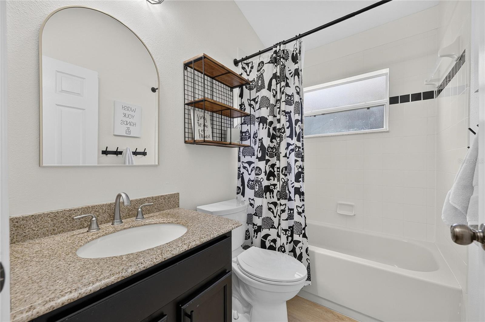 1438 EMERALD HILL WAY — photo 23