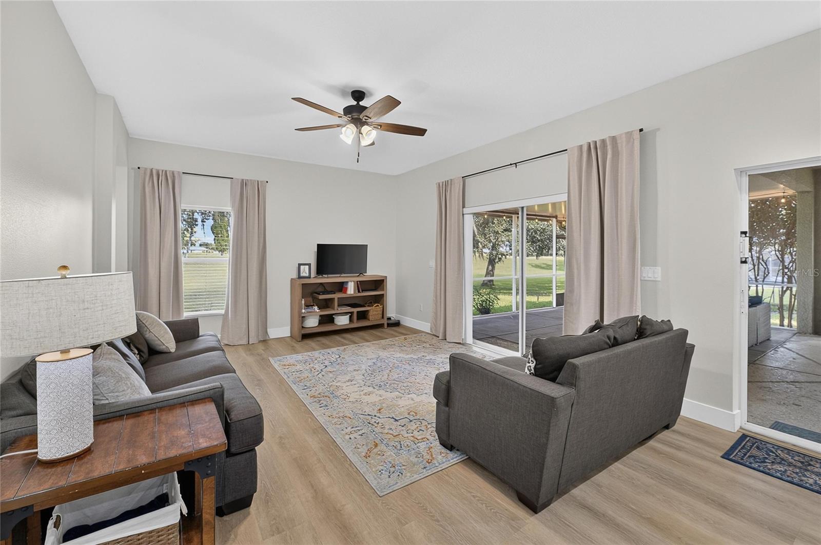 1438 EMERALD HILL WAY — photo 6