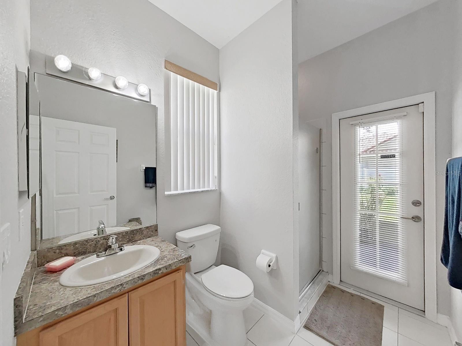 10212 GARDEN ALCOVE DR — photo 52