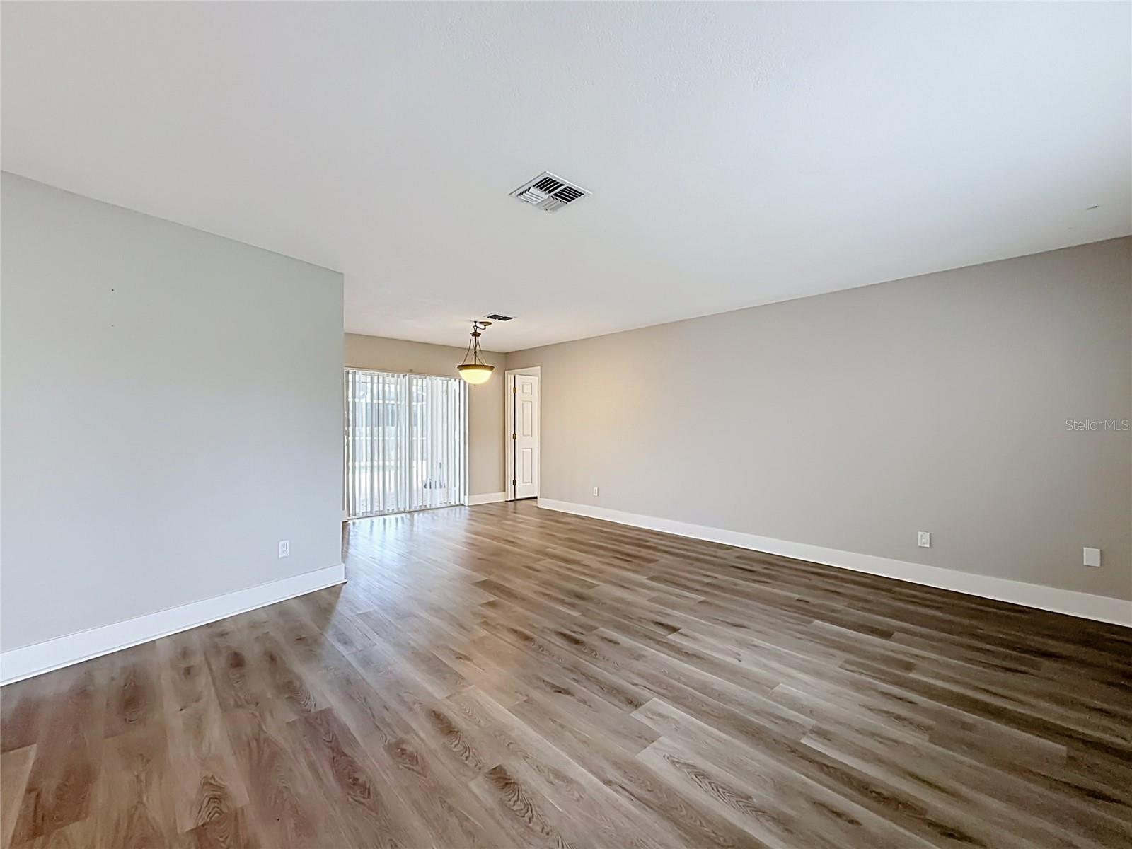 1855 DEL ROBLES TER — photo 10
