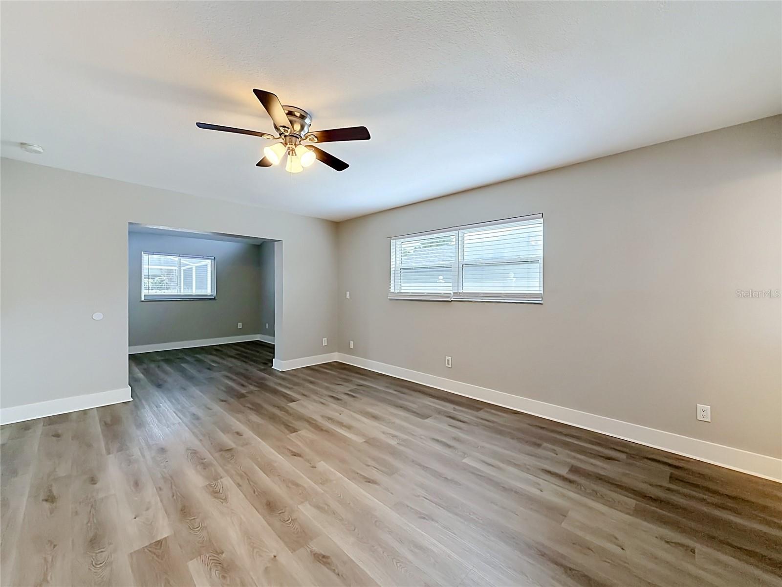 1855 DEL ROBLES TER — photo 34
