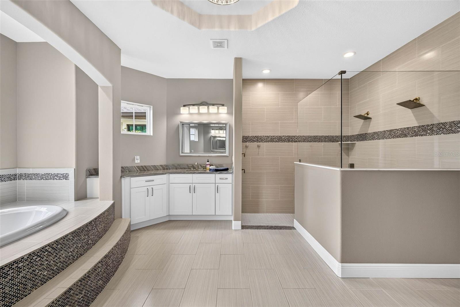 4760 LAGO VISTA CIR — photo 53