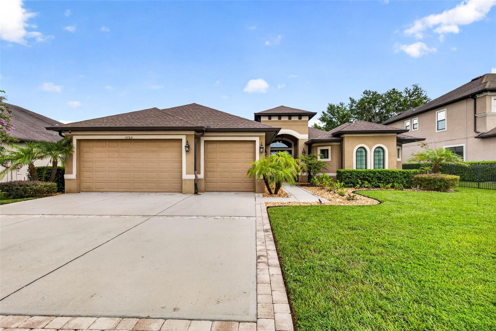 4760 LAGO VISTA CIR — photo 2
