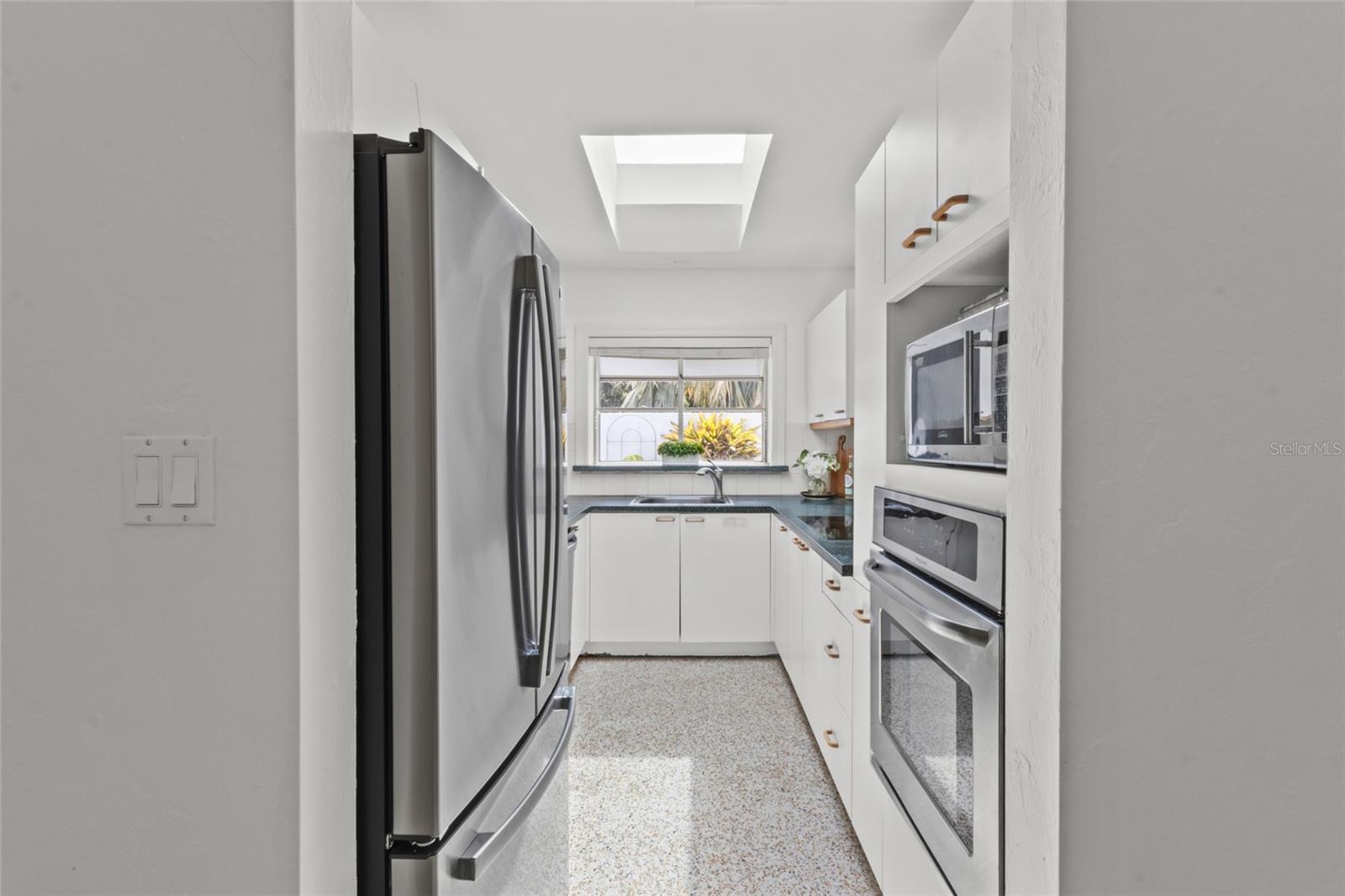 3536 JAFFA DR — photo 16