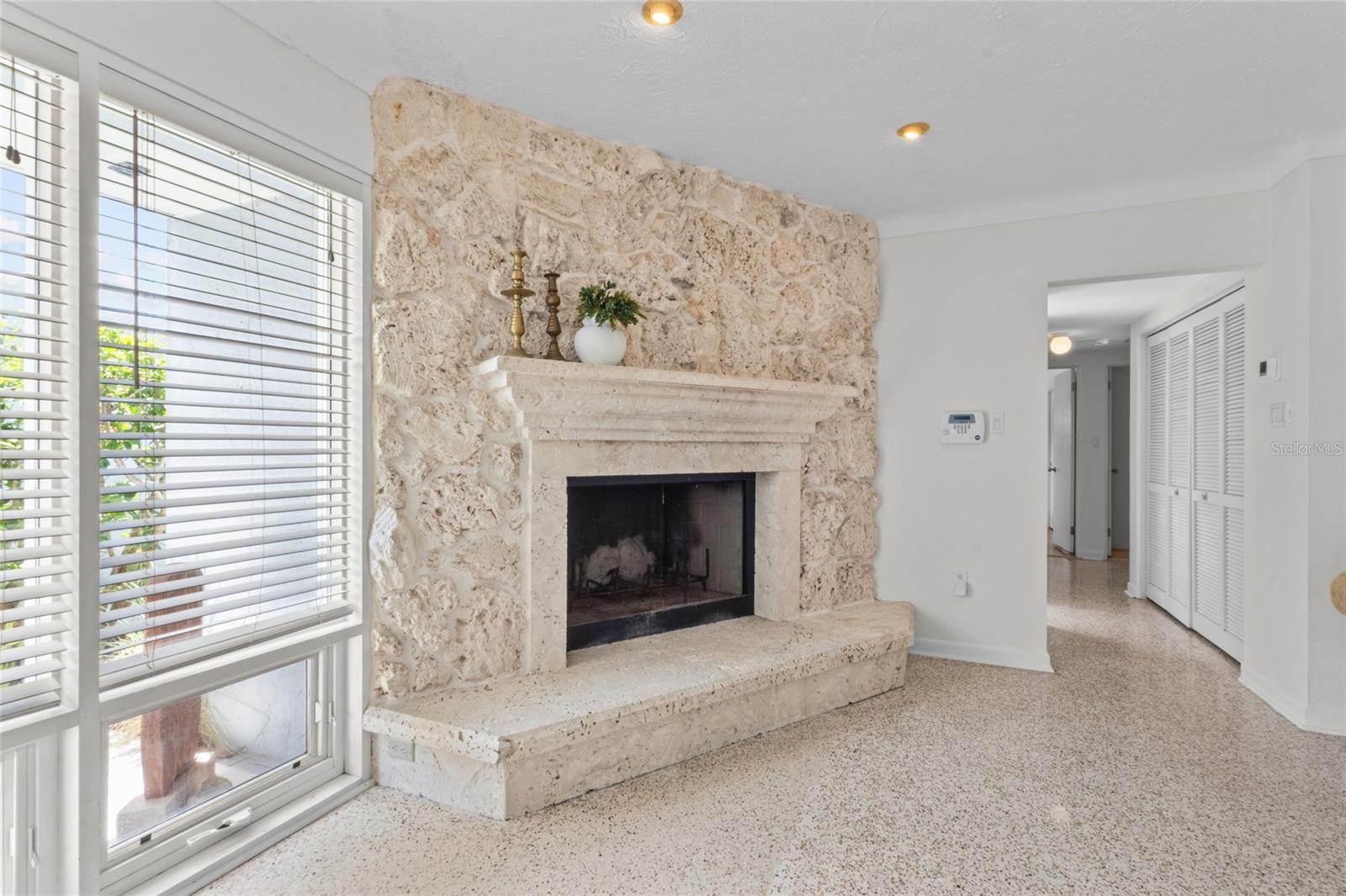 3536 JAFFA DR — photo 10