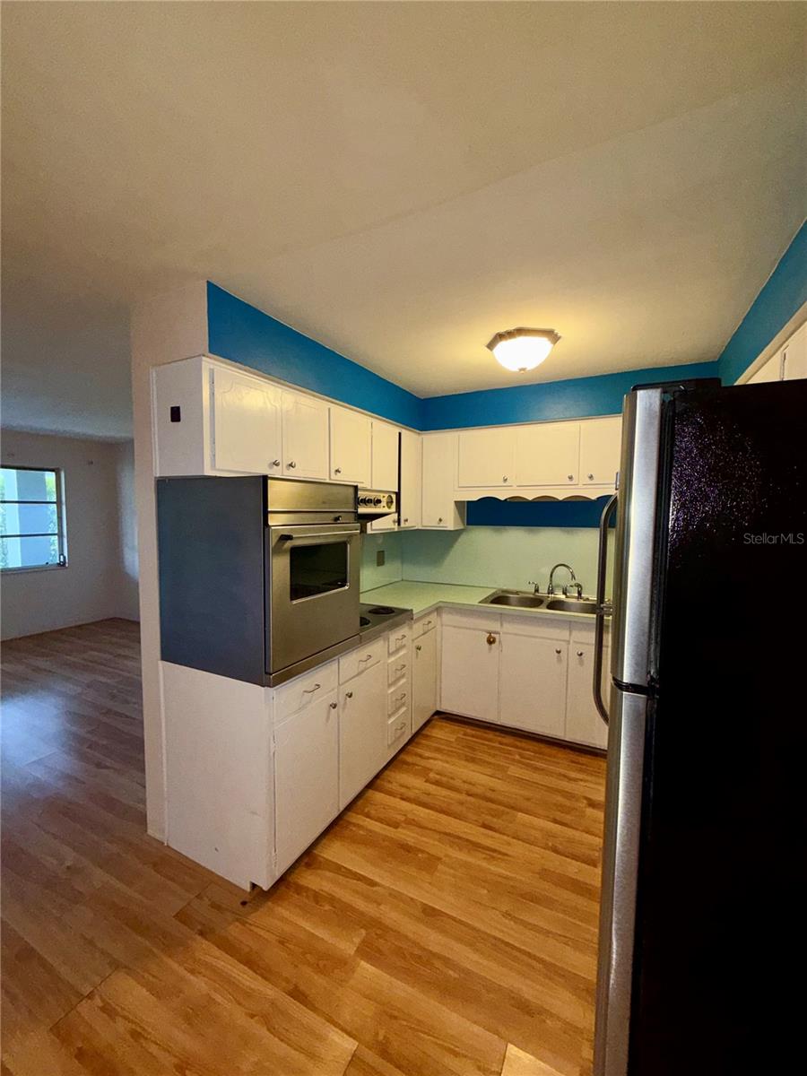 450 32ND AVE N #107W — photo 9