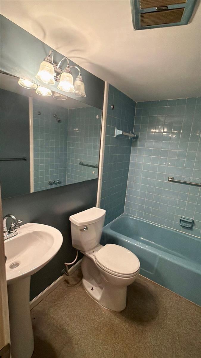 450 32ND AVE N #107W — photo 13