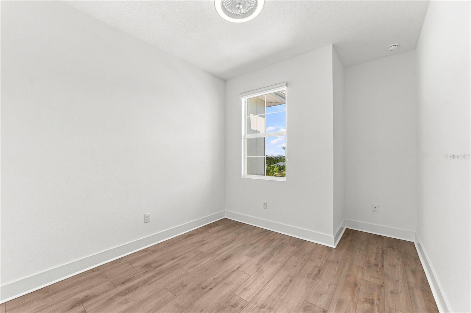 9939 KEY HAVEN RD — photo 26