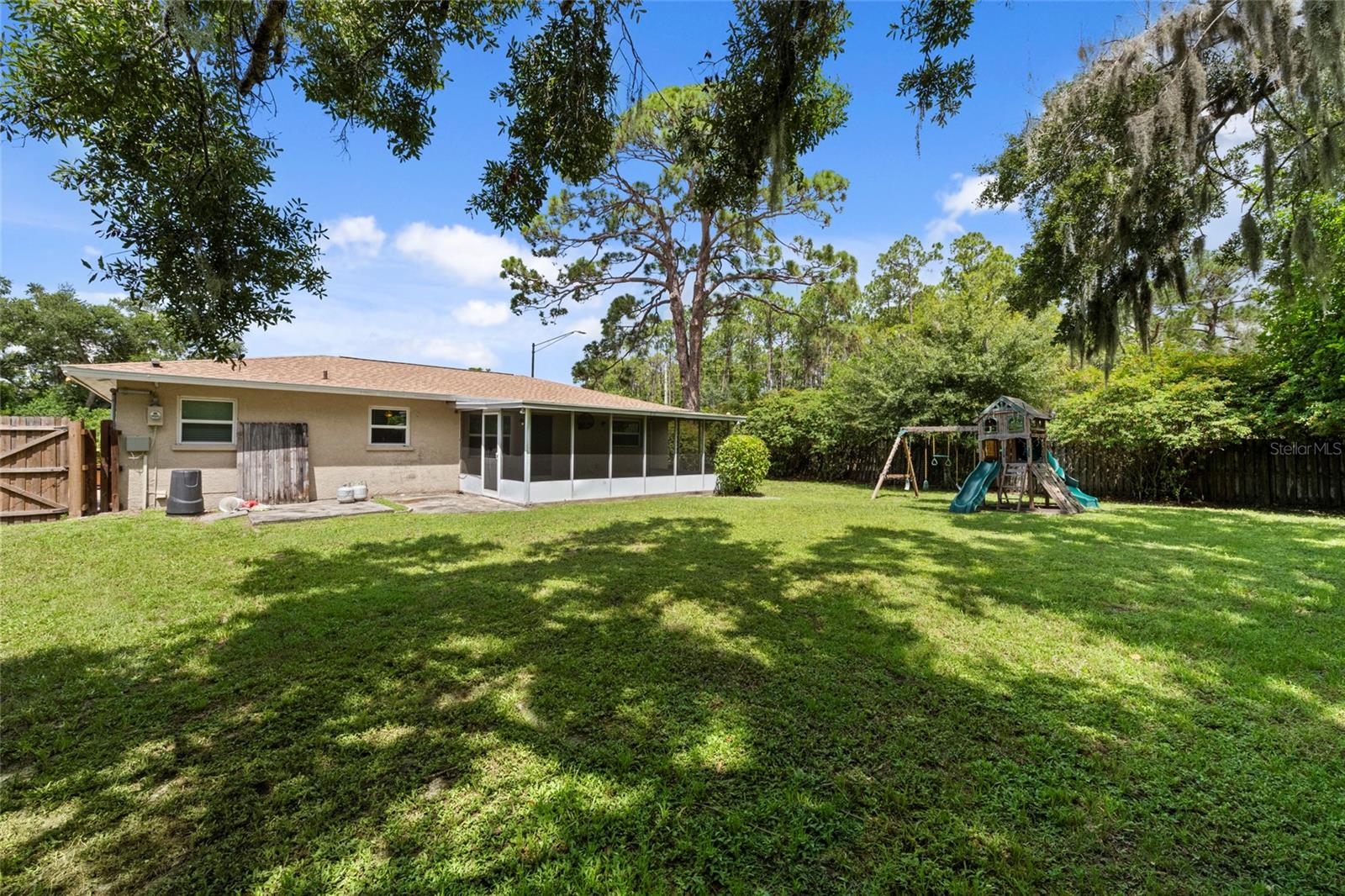3909 COLERIDGE PL — photo 23