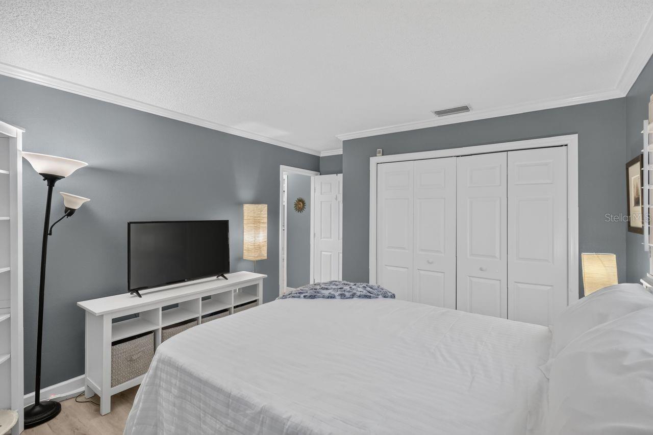 4395 OAK VIEW DR — photo 36