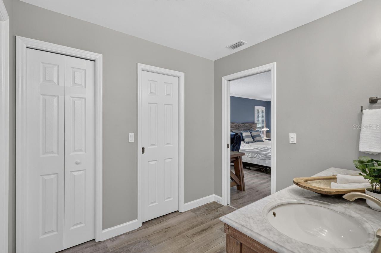 4395 OAK VIEW DR — photo 15