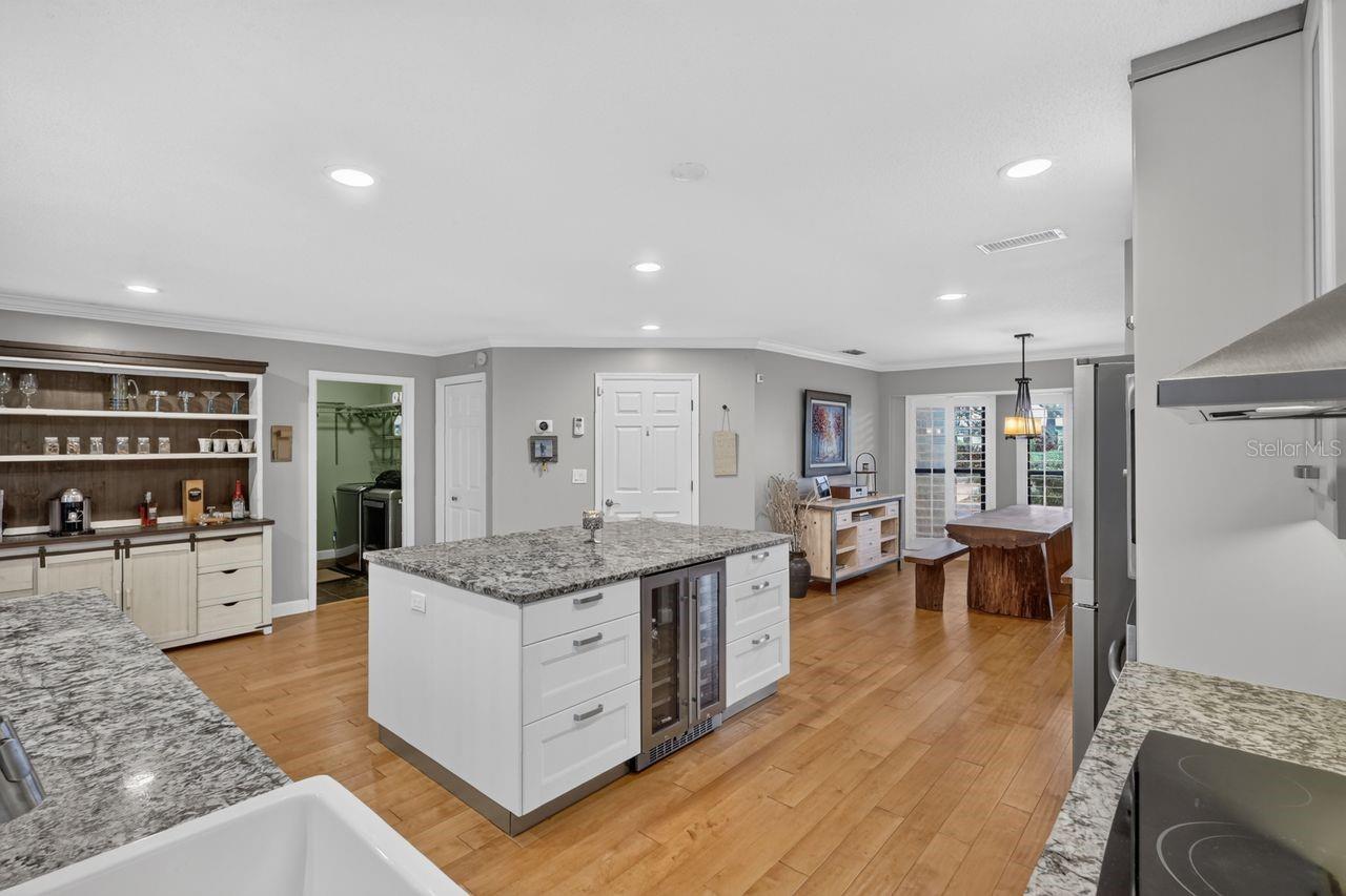 4395 OAK VIEW DR — photo 27