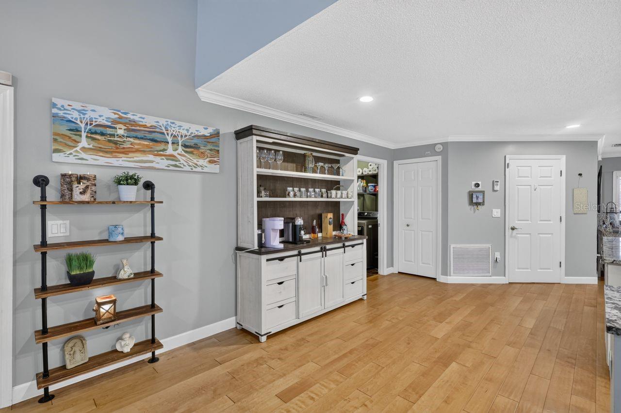 4395 OAK VIEW DR — photo 28