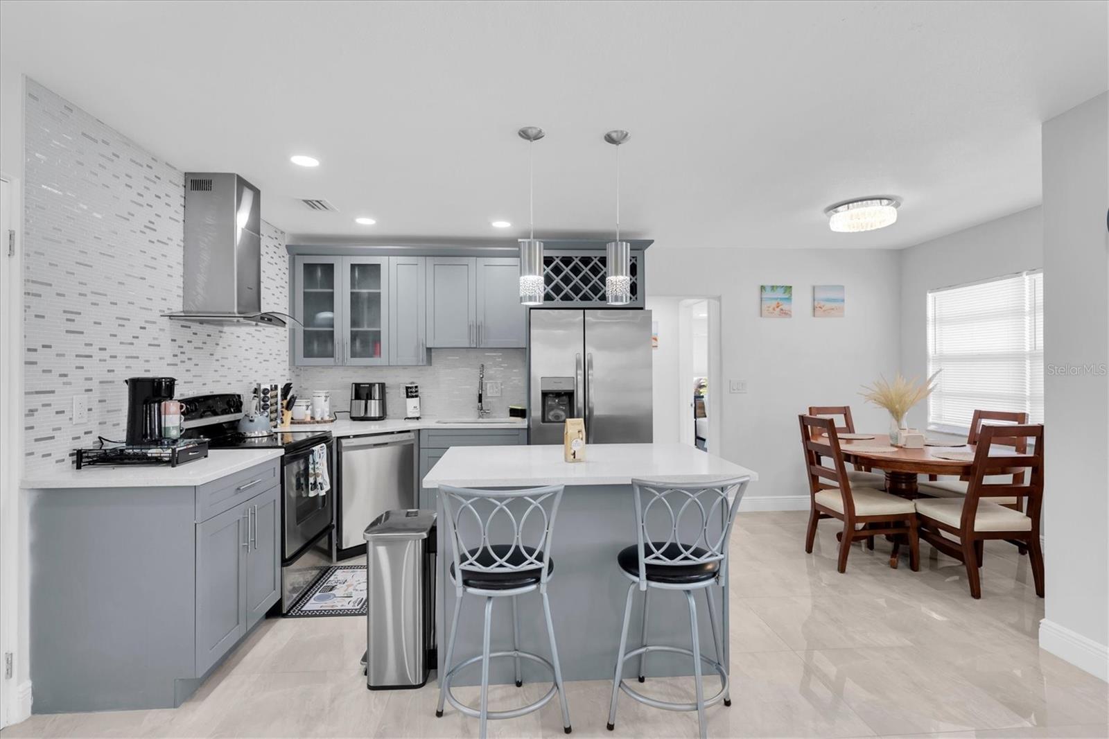 13912 DULEY AVE — photo 8