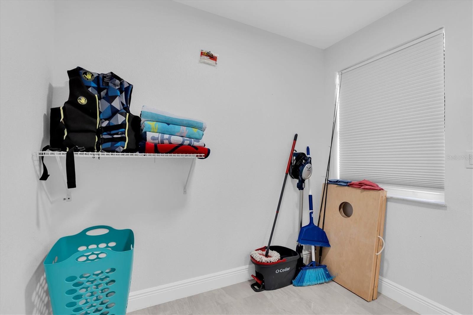 13912 DULEY AVE — photo 29