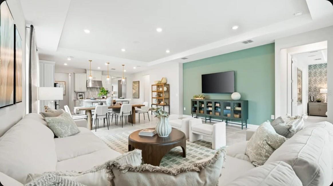 725 SKY SHADE DR — photo 11