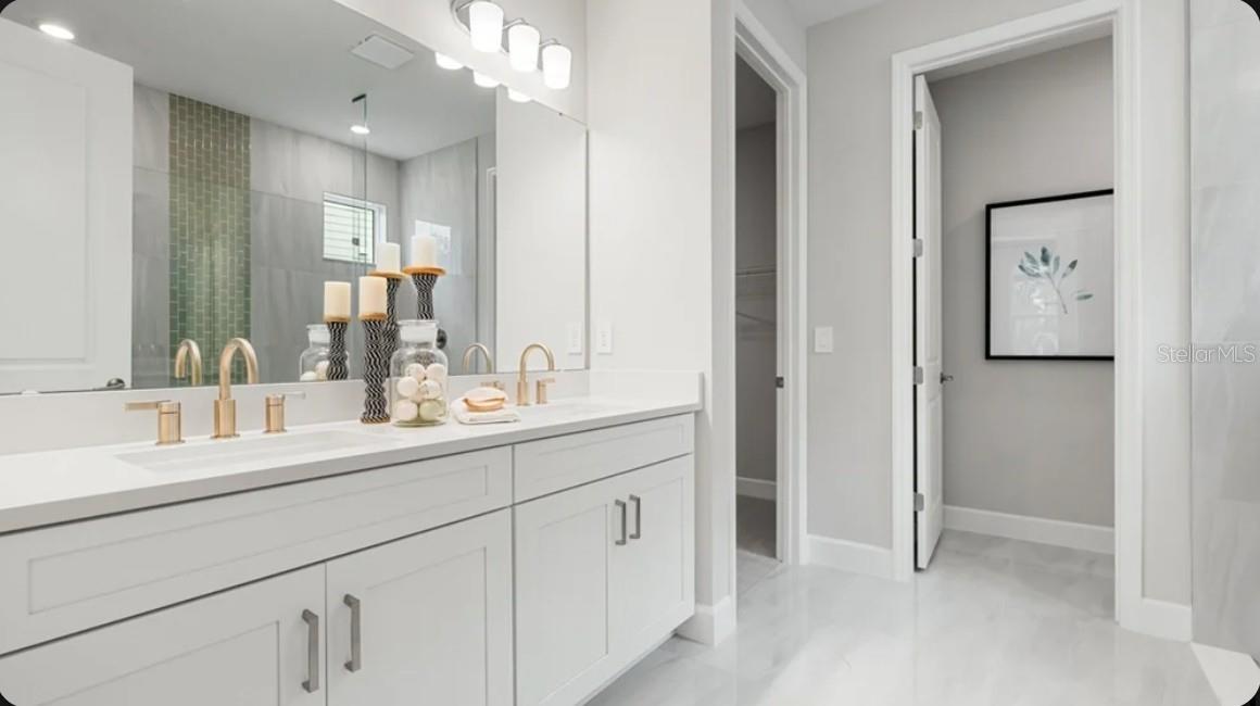 725 SKY SHADE DR — photo 13