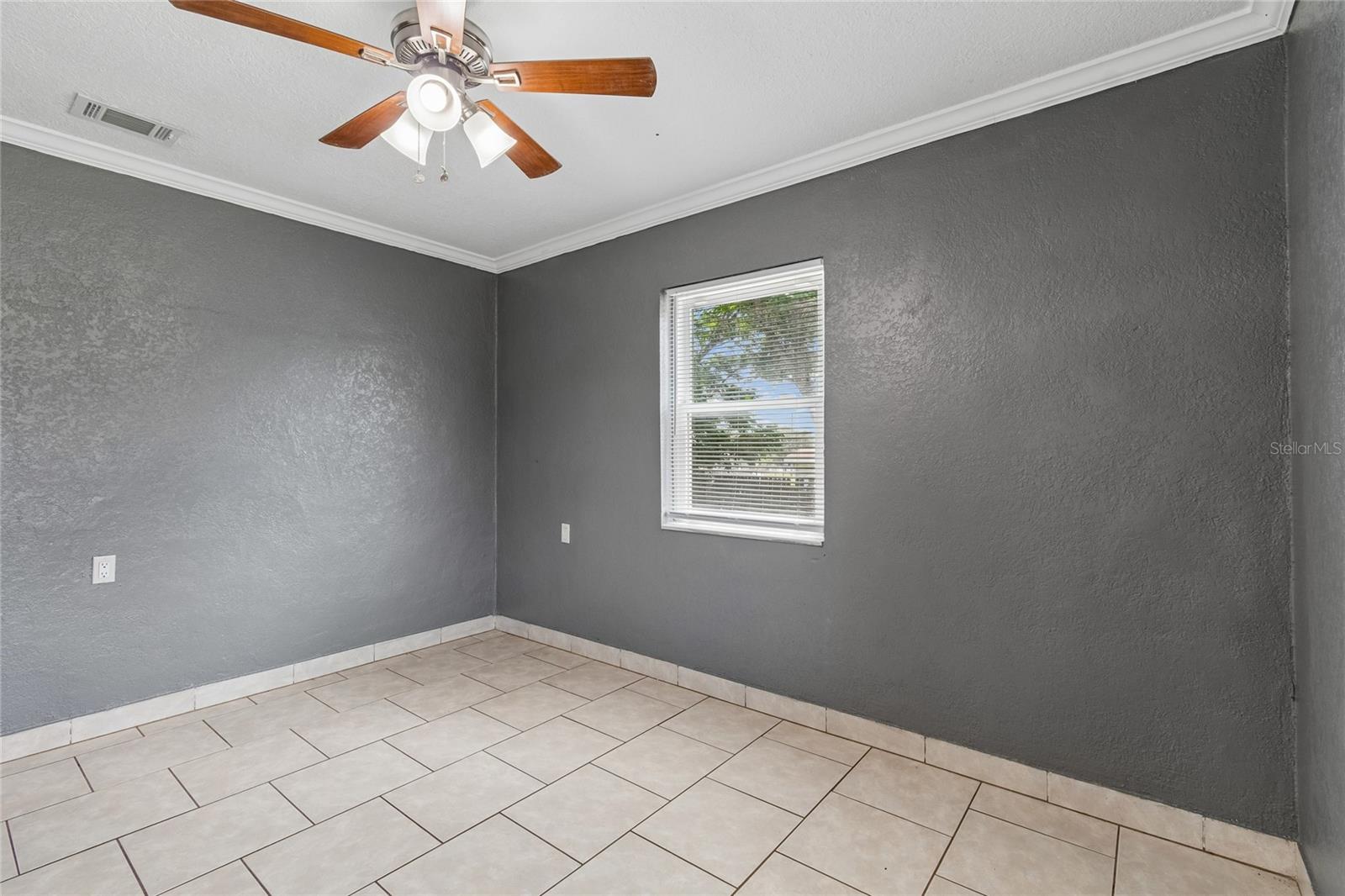 37913 WICKLOW AVE — photo 39