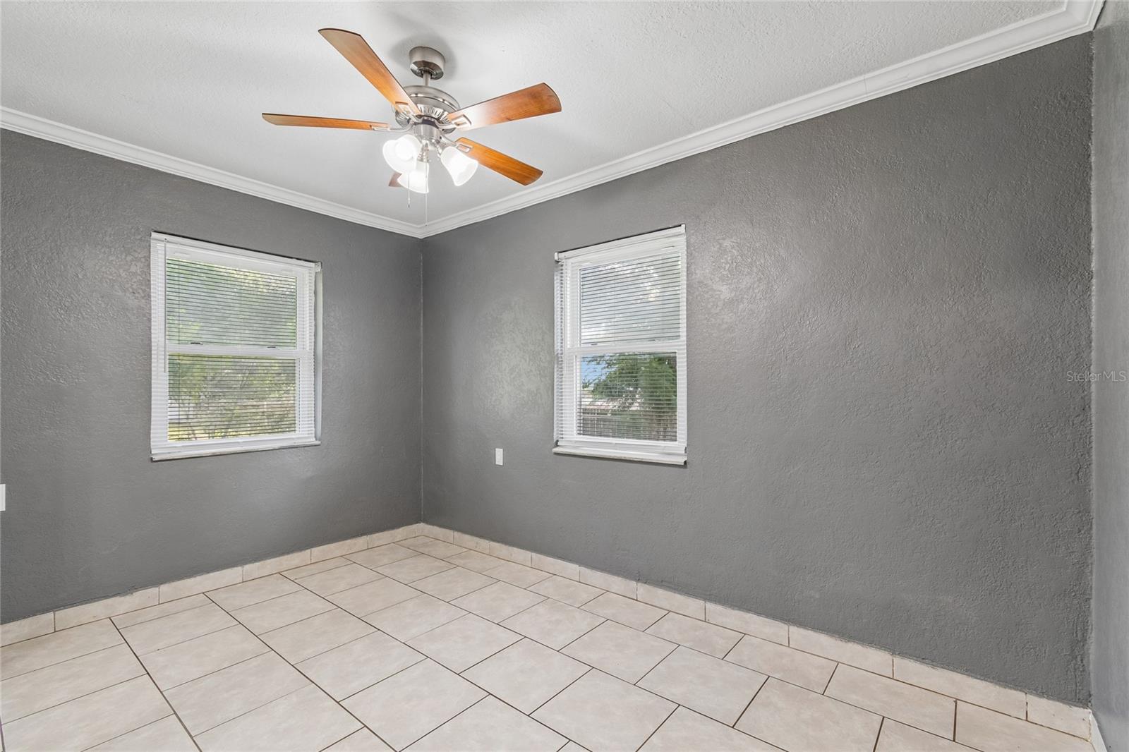 37913 WICKLOW AVE — photo 33