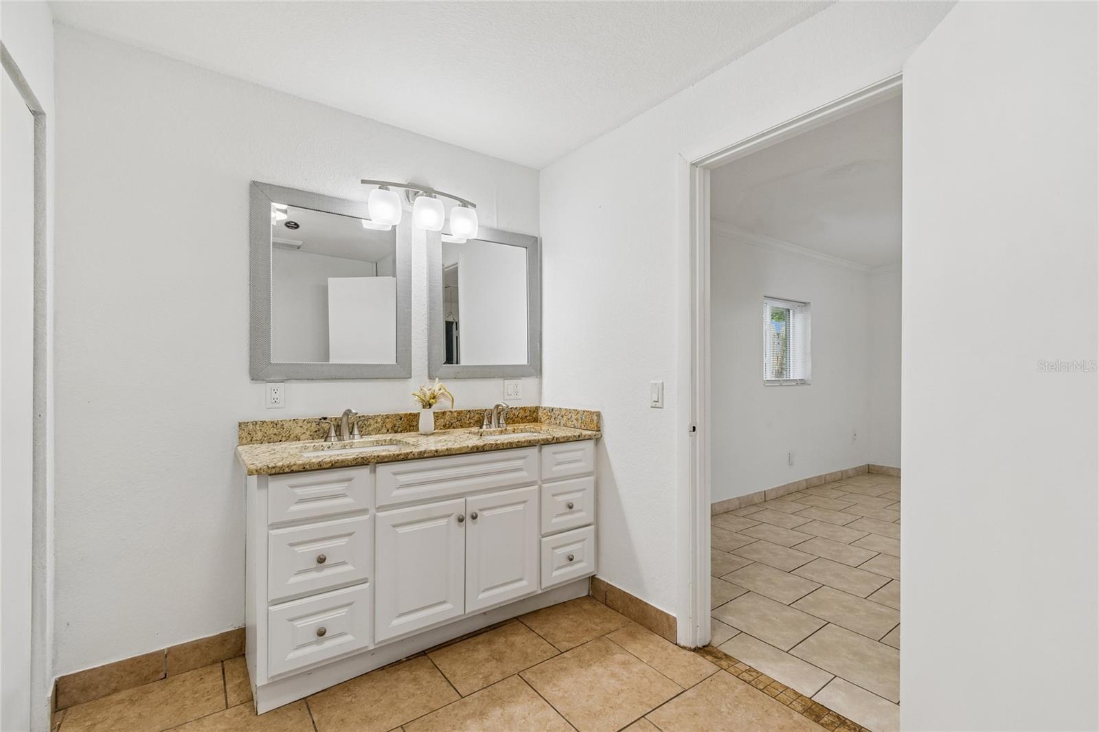 37913 WICKLOW AVE — photo 55