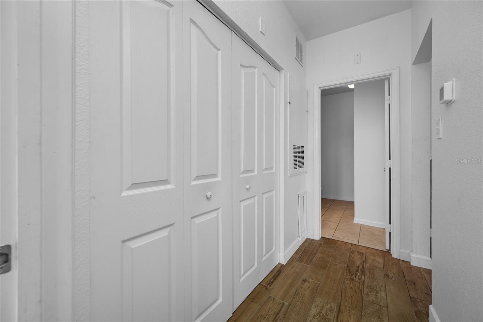 5000 CULBREATH KEY WAY #1-201 — photo 26