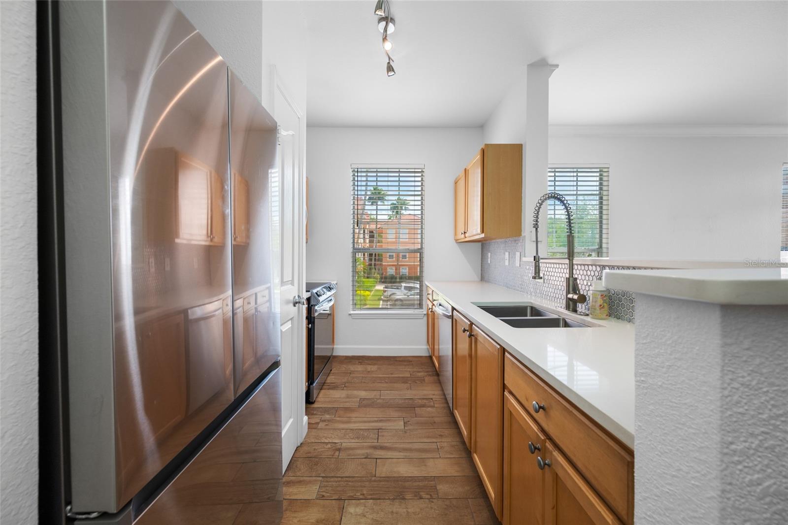 5000 CULBREATH KEY WAY #1-201 — photo 23
