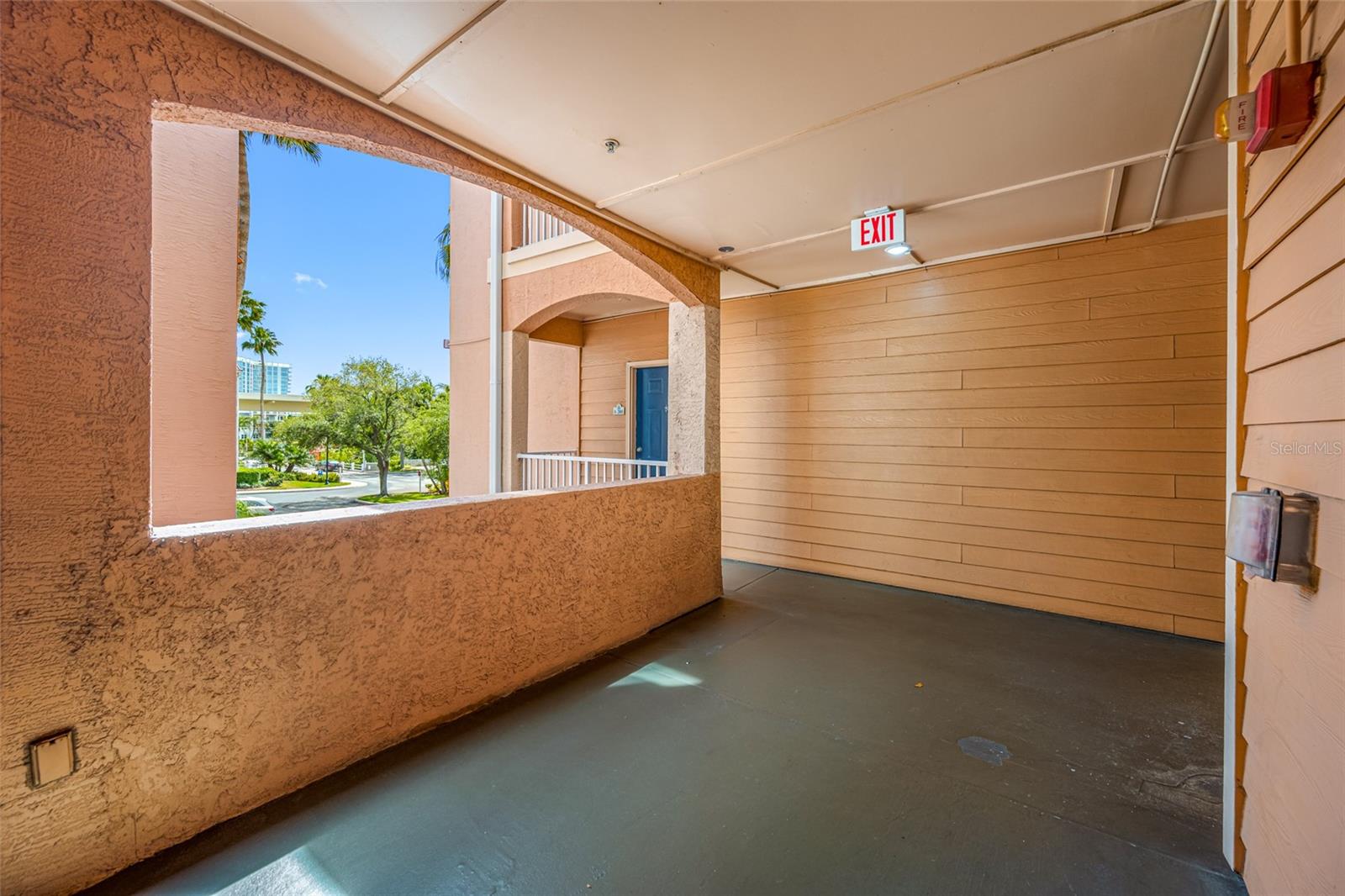 5000 CULBREATH KEY WAY #1-201 — photo 38