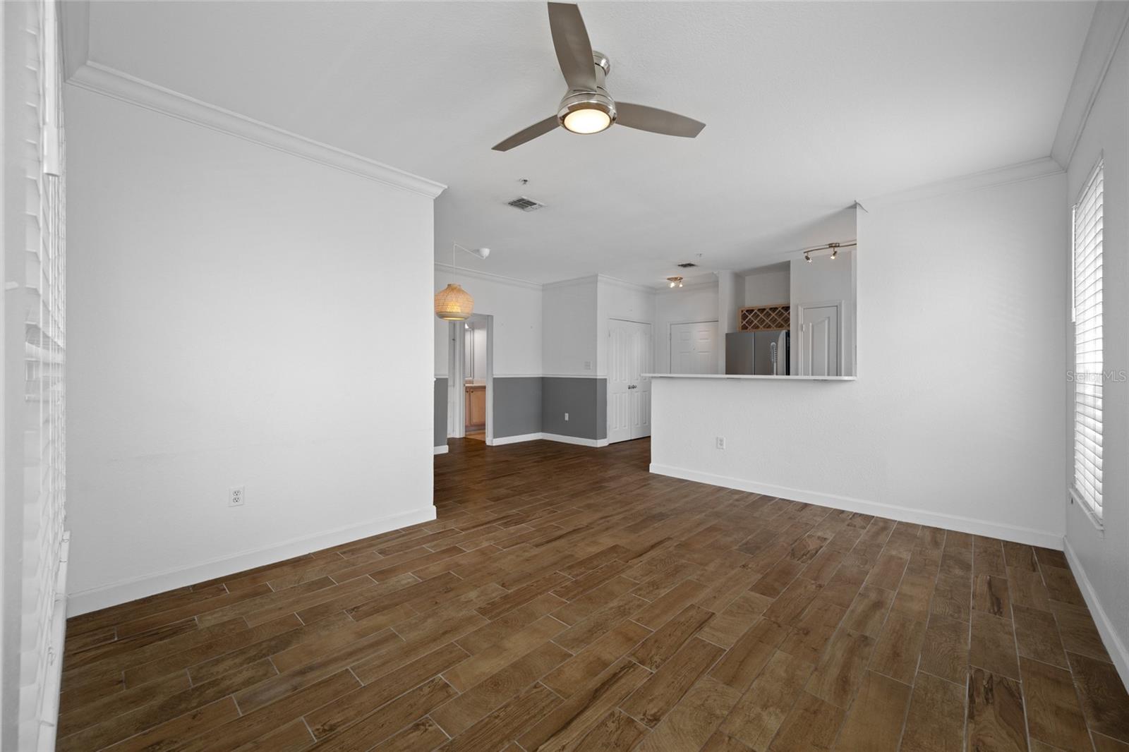 5000 CULBREATH KEY WAY #1-201 — photo 21