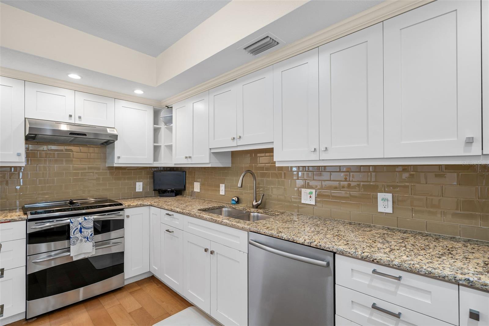 3820 GULF BLVD #1205 — photo 10