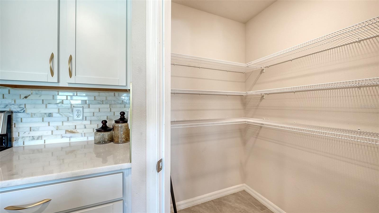 10402 CHARLOTTE DR — photo 20