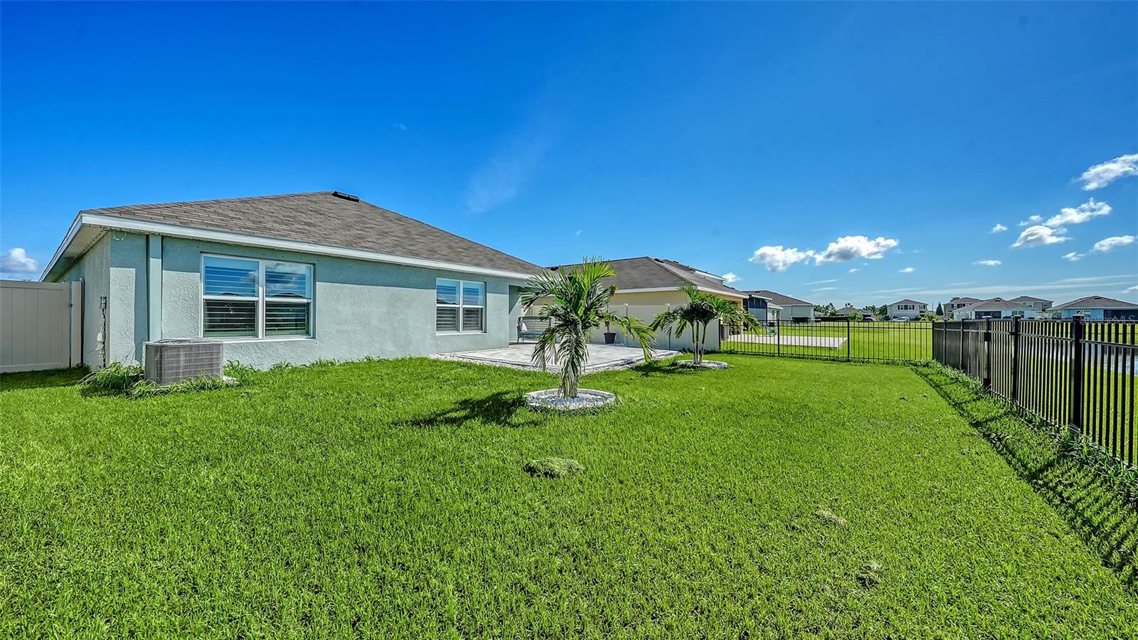 10402 CHARLOTTE DR — photo 37