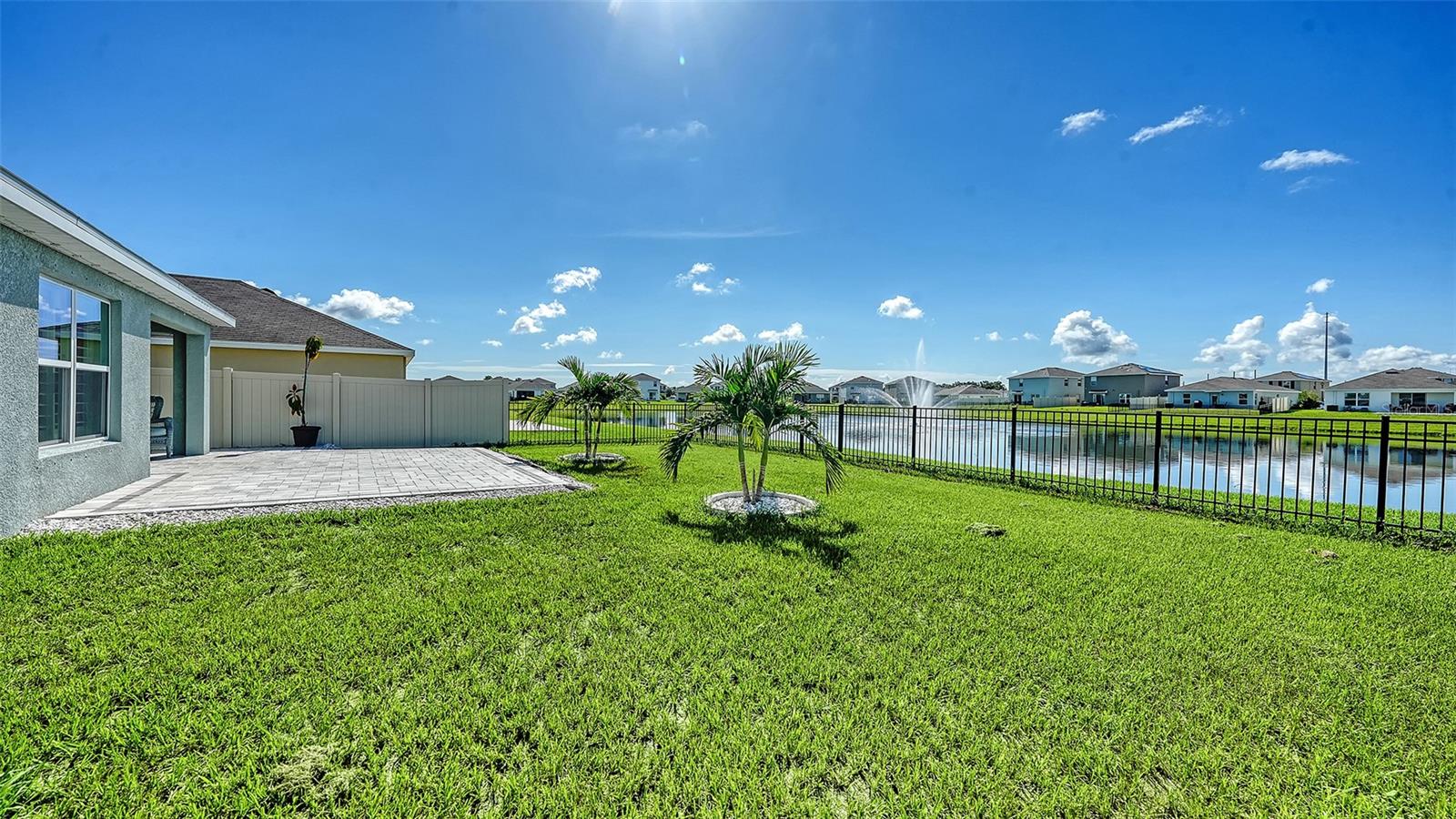 10402 CHARLOTTE DR — photo 36