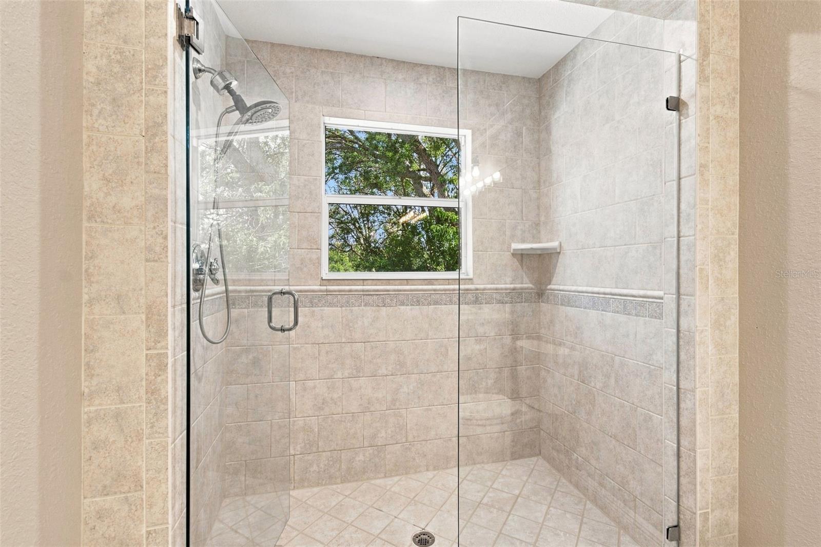 1109 S PINE LAKE DR — photo 21