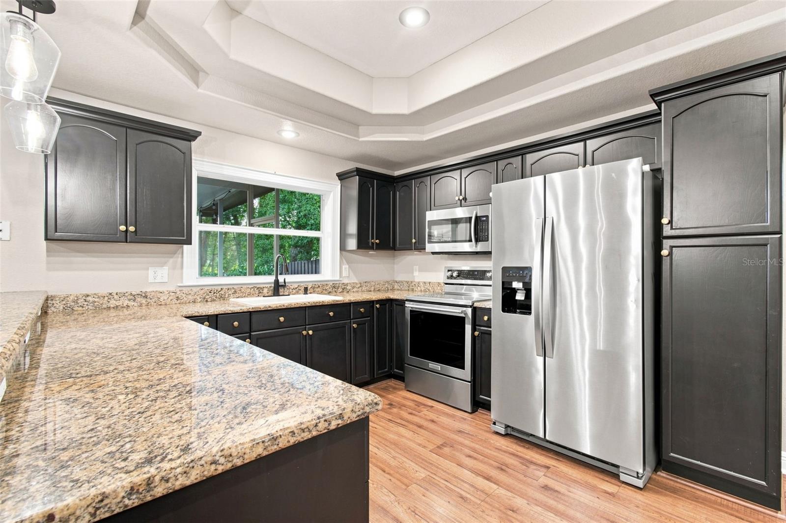 1109 S PINE LAKE DR — photo 13