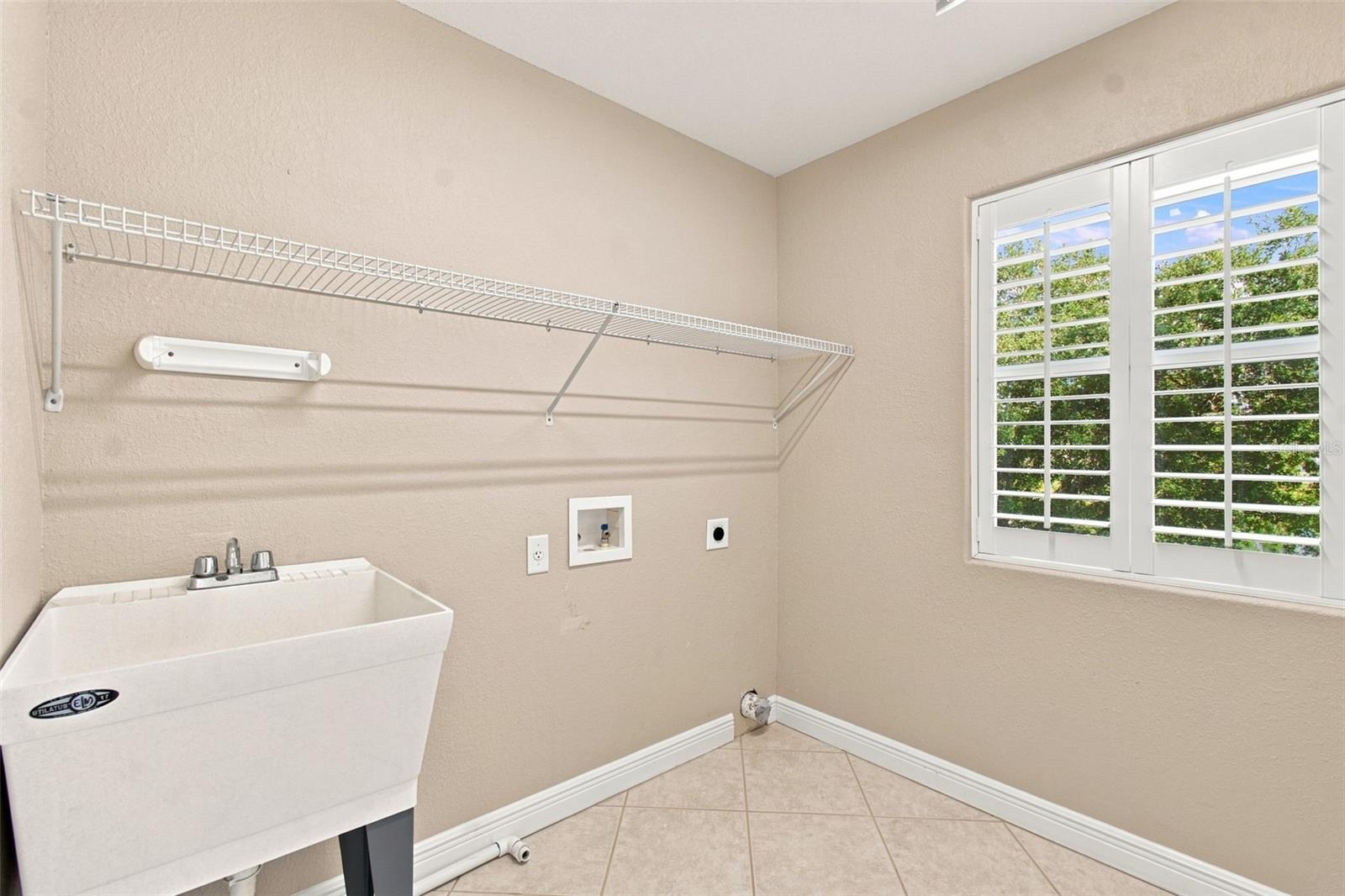 1109 S PINE LAKE DR — photo 17