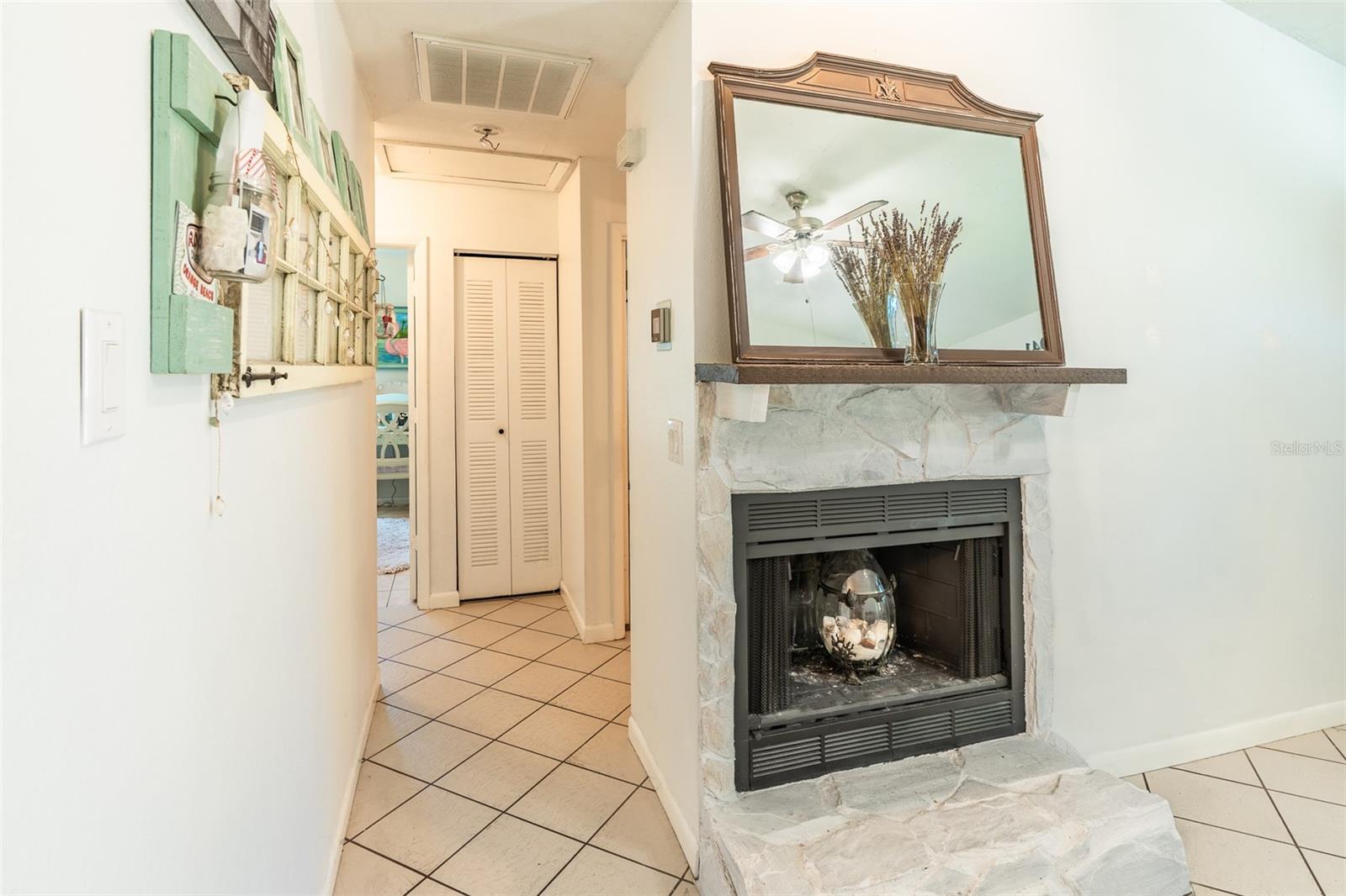 2941 BAY VIEW DR — photo 31