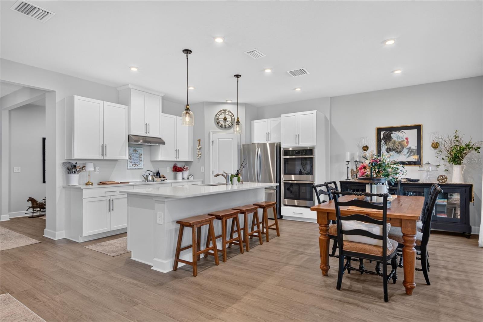 14076 CRIMSON AVE — photo 3