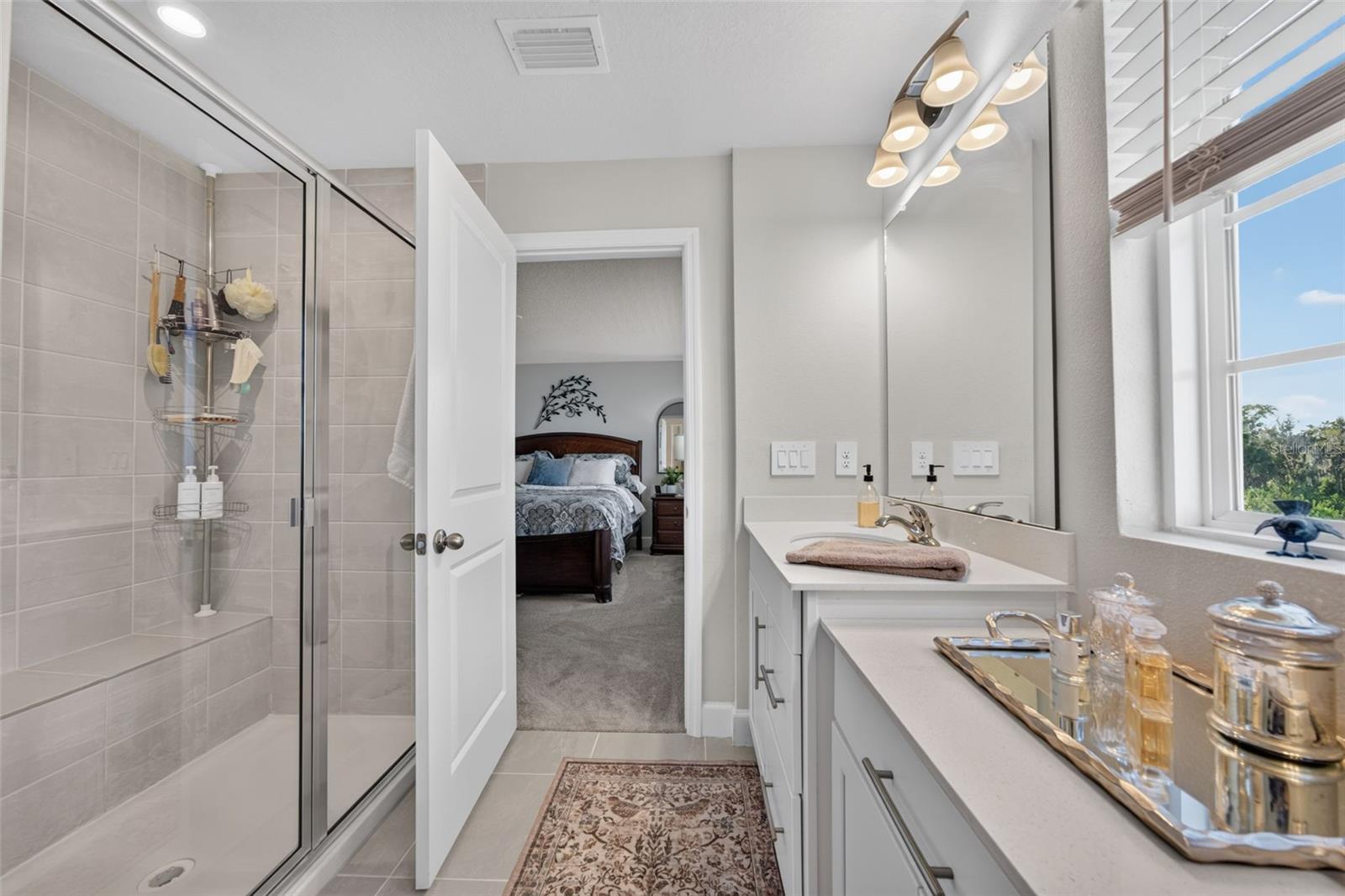 14076 CRIMSON AVE — photo 34