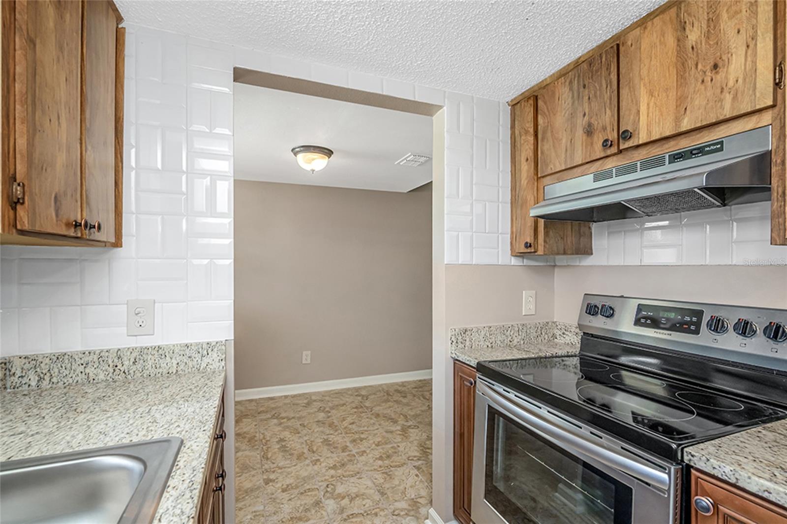 5521 BAY BLVD #104 — photo 5
