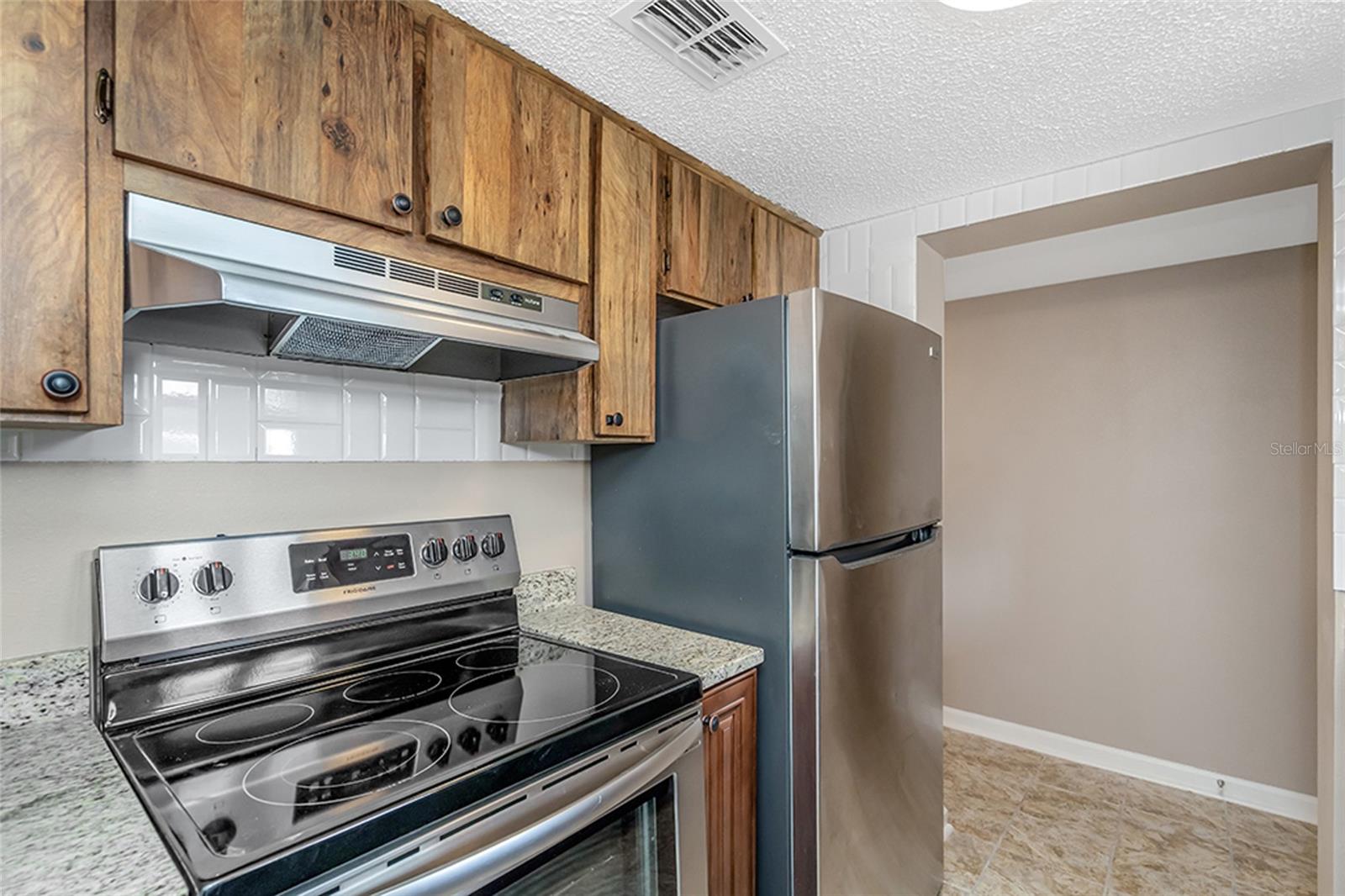 5521 BAY BLVD #104 — photo 6