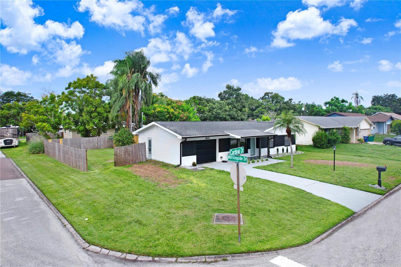 1800 CARDINAL DR — photo 39