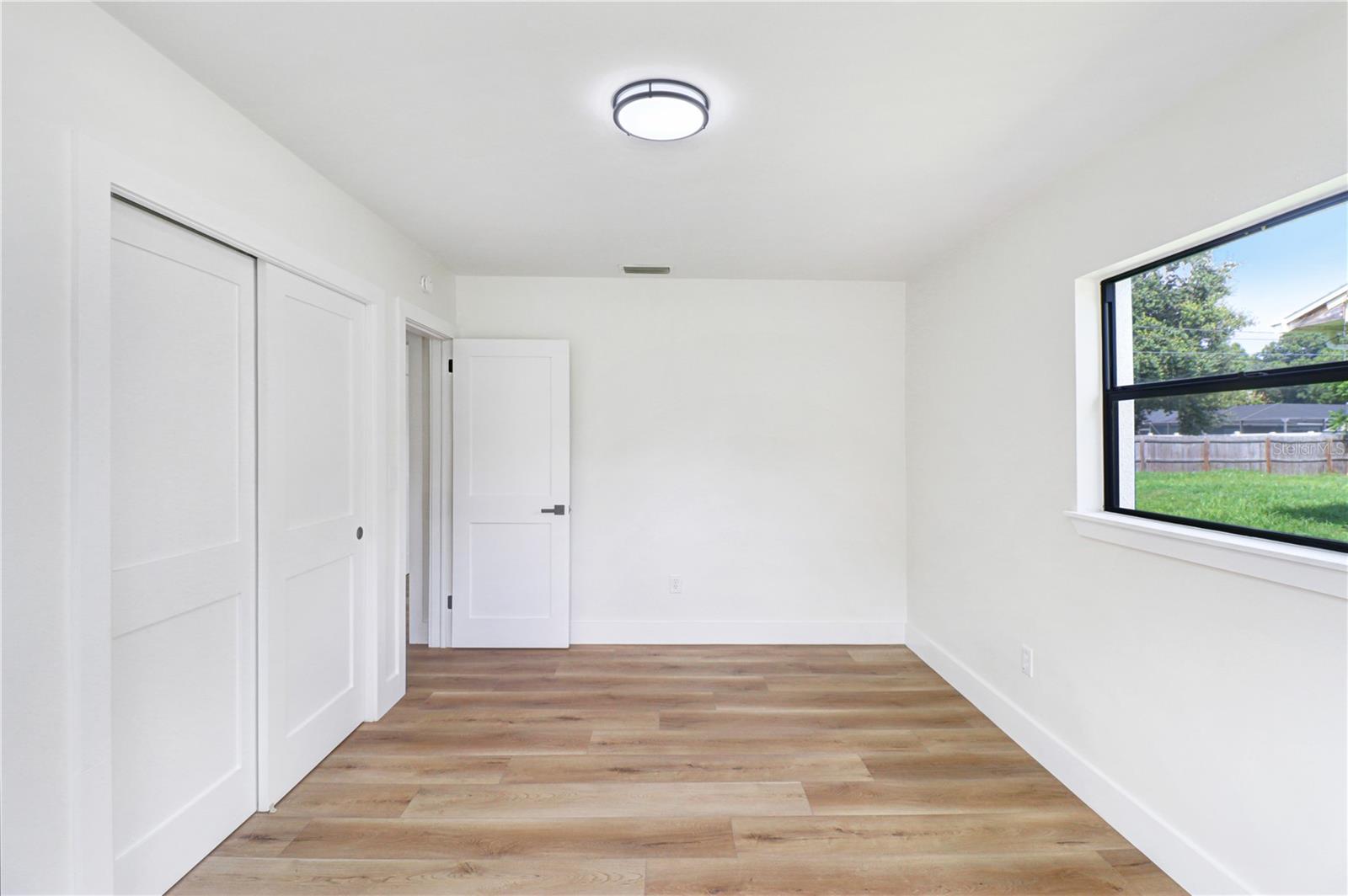 1800 CARDINAL DR — photo 20