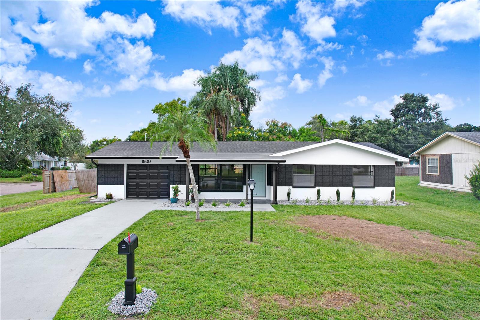 1800 CARDINAL DR — photo 37