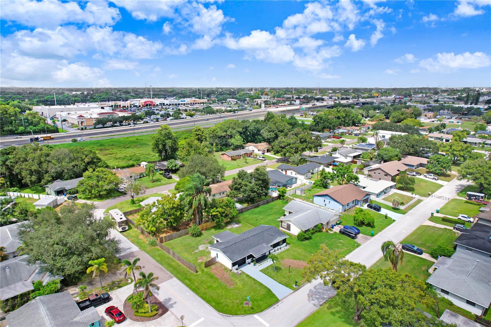 1800 CARDINAL DR — photo 43