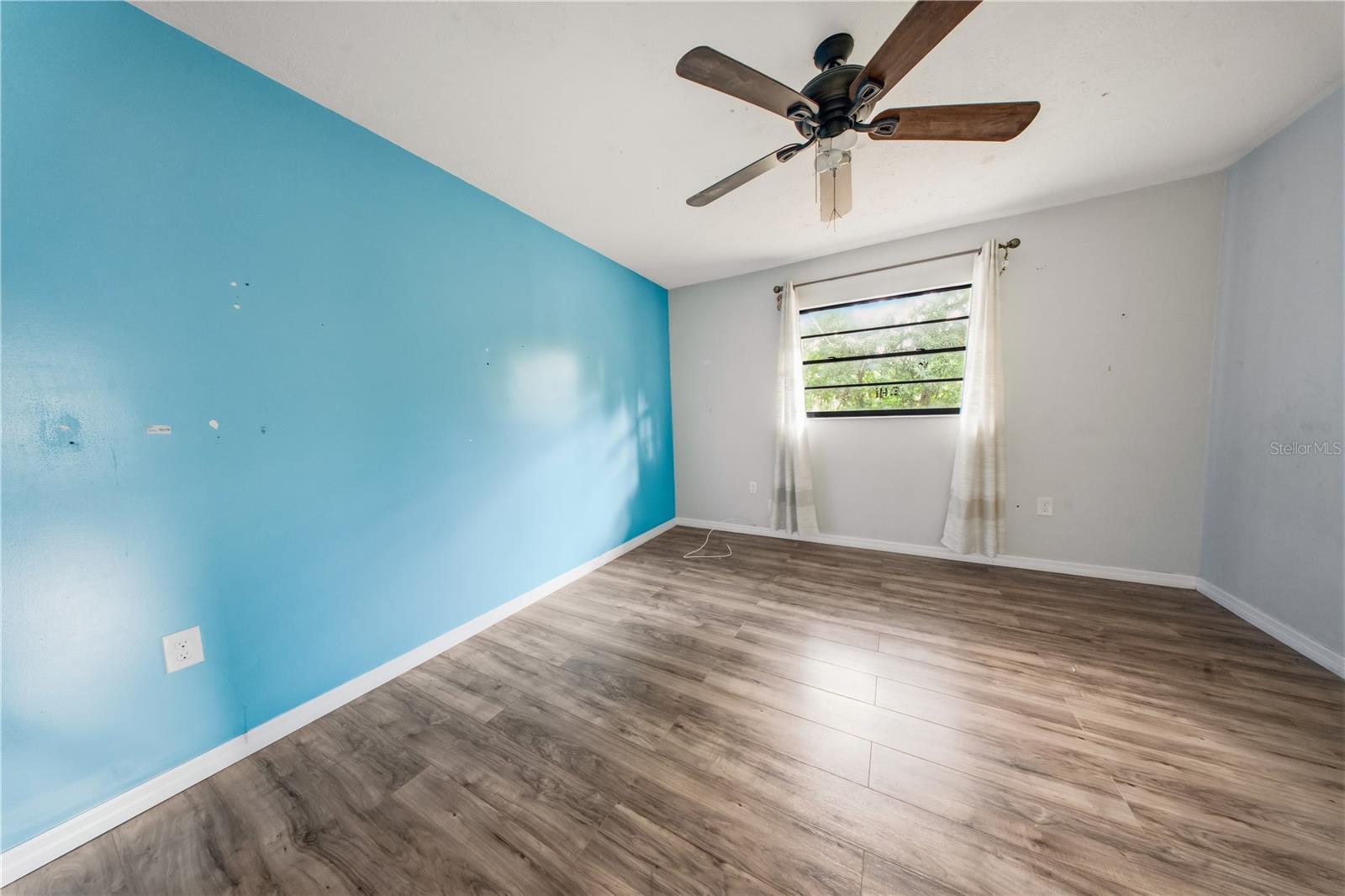 505 TIMBER LN — photo 19